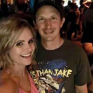 Meet your Posher, Lisa